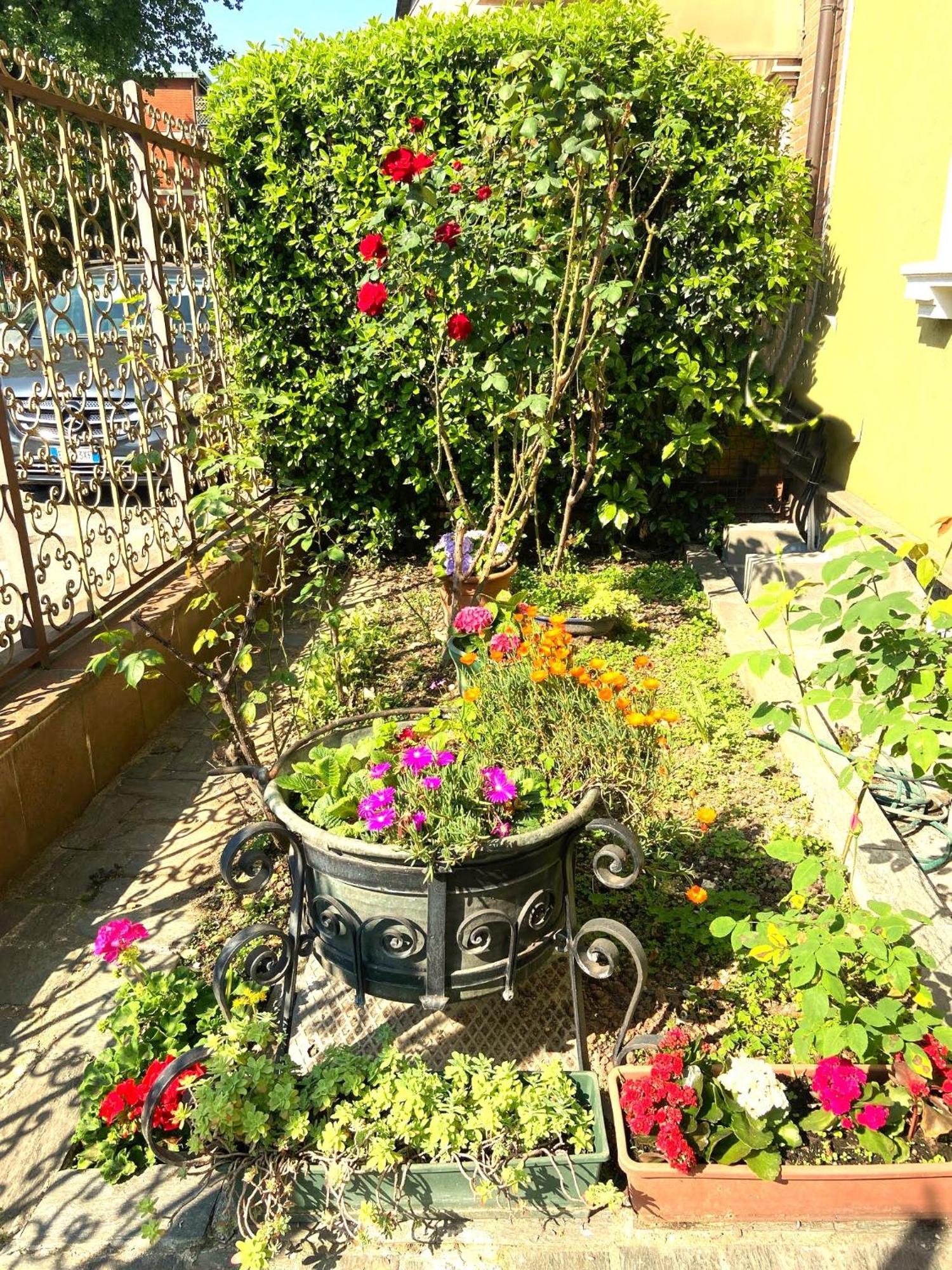 Apartment In Villa Milano Екстер'єр фото